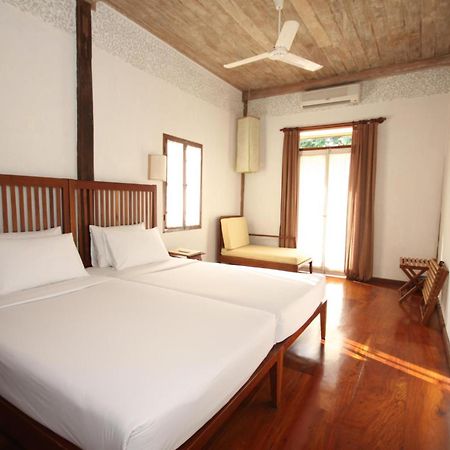 Sala Prabang Hotel Луанг Прабанг Екстериор снимка