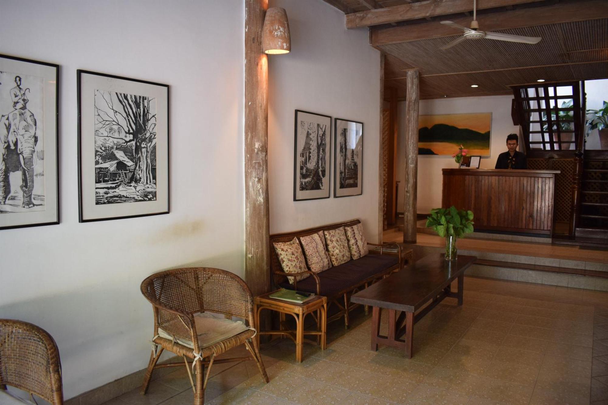 Sala Prabang Hotel Луанг Прабанг Екстериор снимка