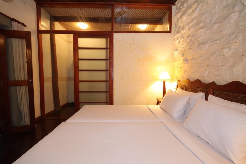 Sala Prabang Hotel Луанг Прабанг Екстериор снимка