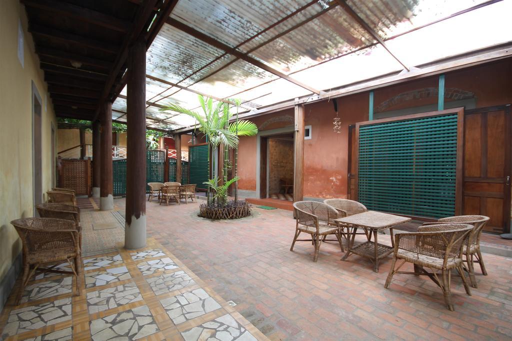 Sala Prabang Hotel Луанг Прабанг Екстериор снимка