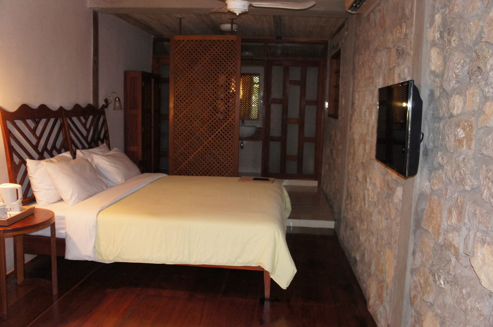 Sala Prabang Hotel Луанг Прабанг Екстериор снимка