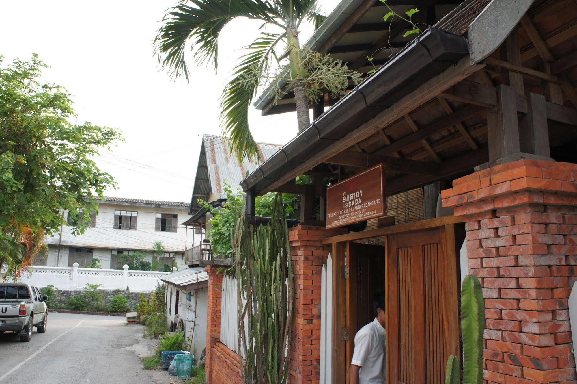 Sala Prabang Hotel Луанг Прабанг Екстериор снимка
