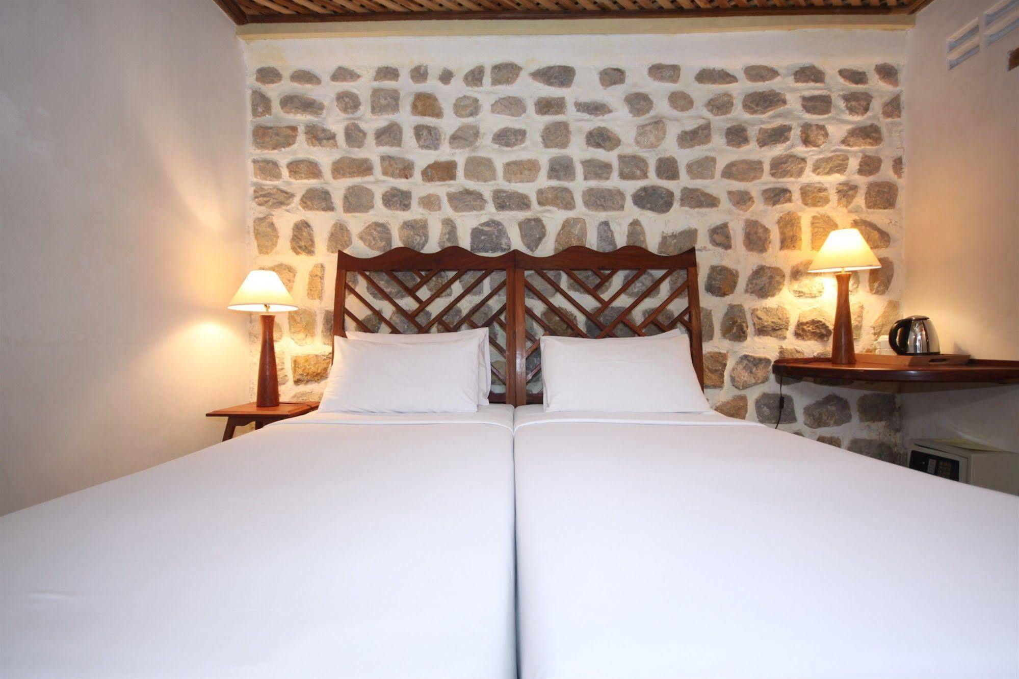 Sala Prabang Hotel Луанг Прабанг Екстериор снимка