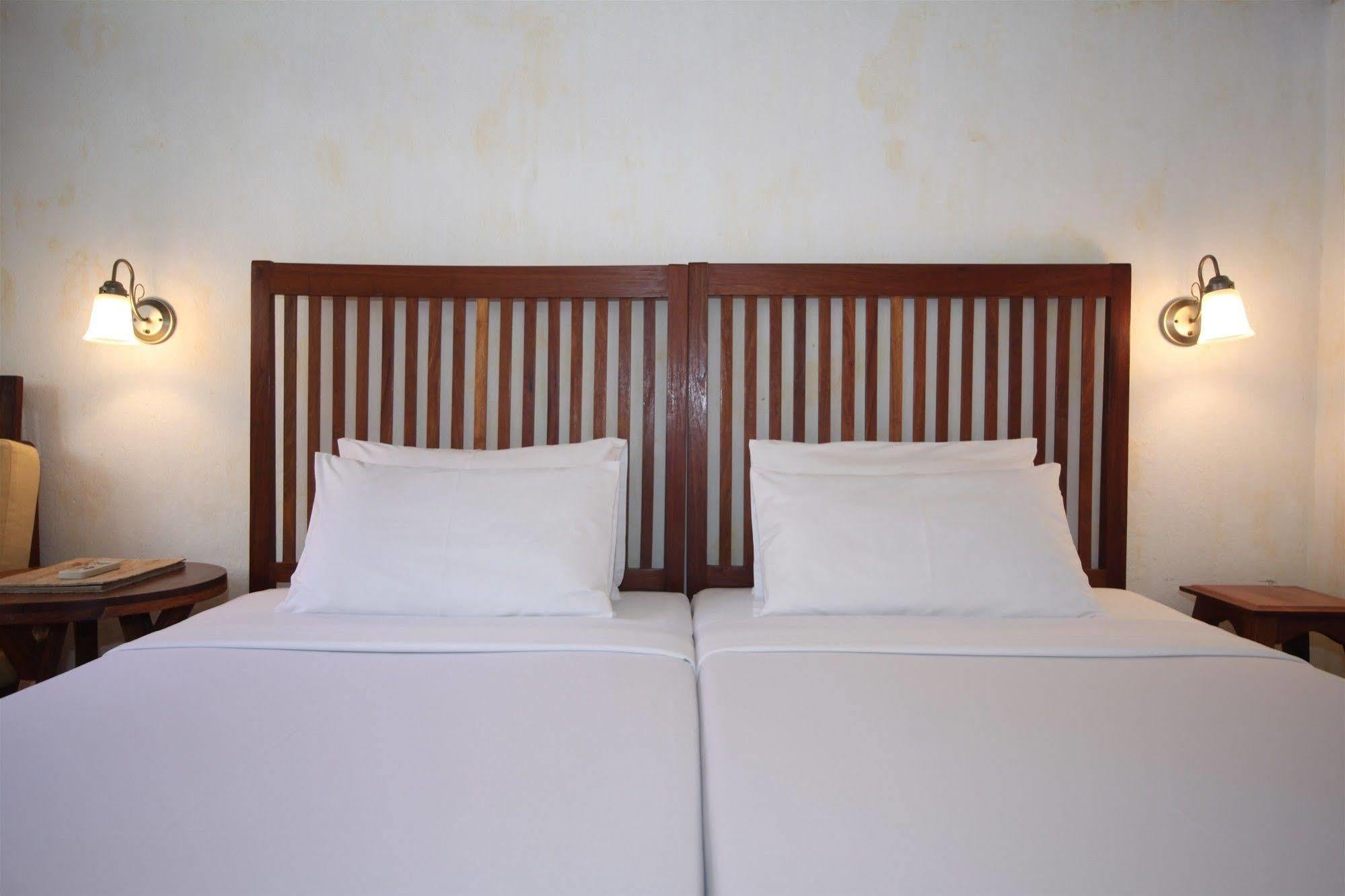 Sala Prabang Hotel Луанг Прабанг Екстериор снимка