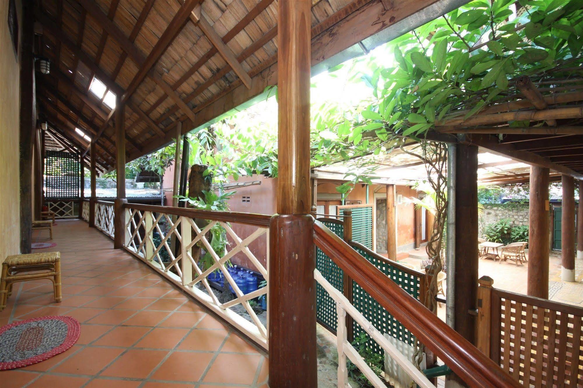 Sala Prabang Hotel Луанг Прабанг Екстериор снимка