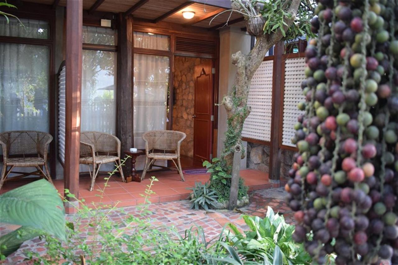 Sala Prabang Hotel Луанг Прабанг Екстериор снимка