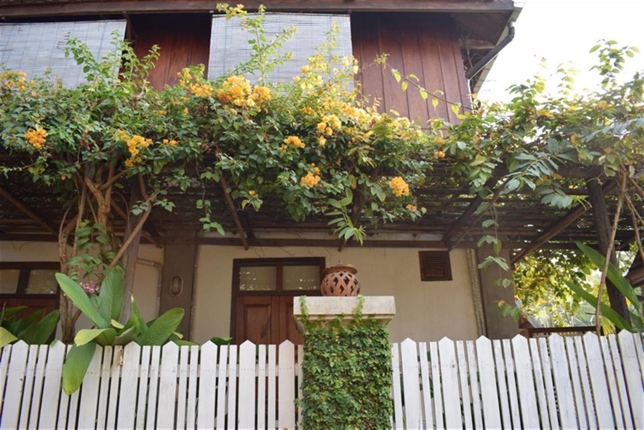 Sala Prabang Hotel Луанг Прабанг Екстериор снимка